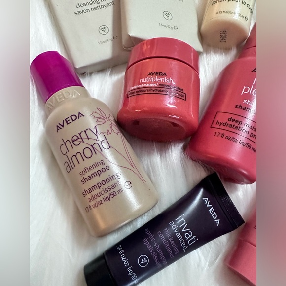 Aveda Deluxe hair and body bundle all new - Picture 3 of 11